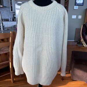 100% Irish Wool Arran Sweater. Great used Condition.